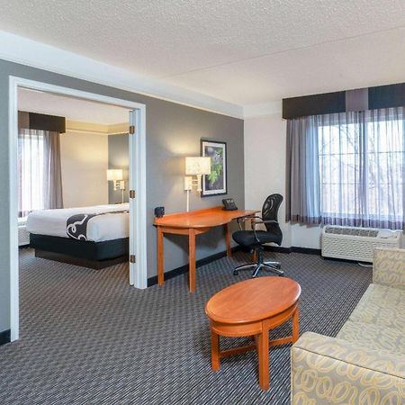 La Quinta By Wyndham Pueblo Otel Dış mekan fotoğraf
