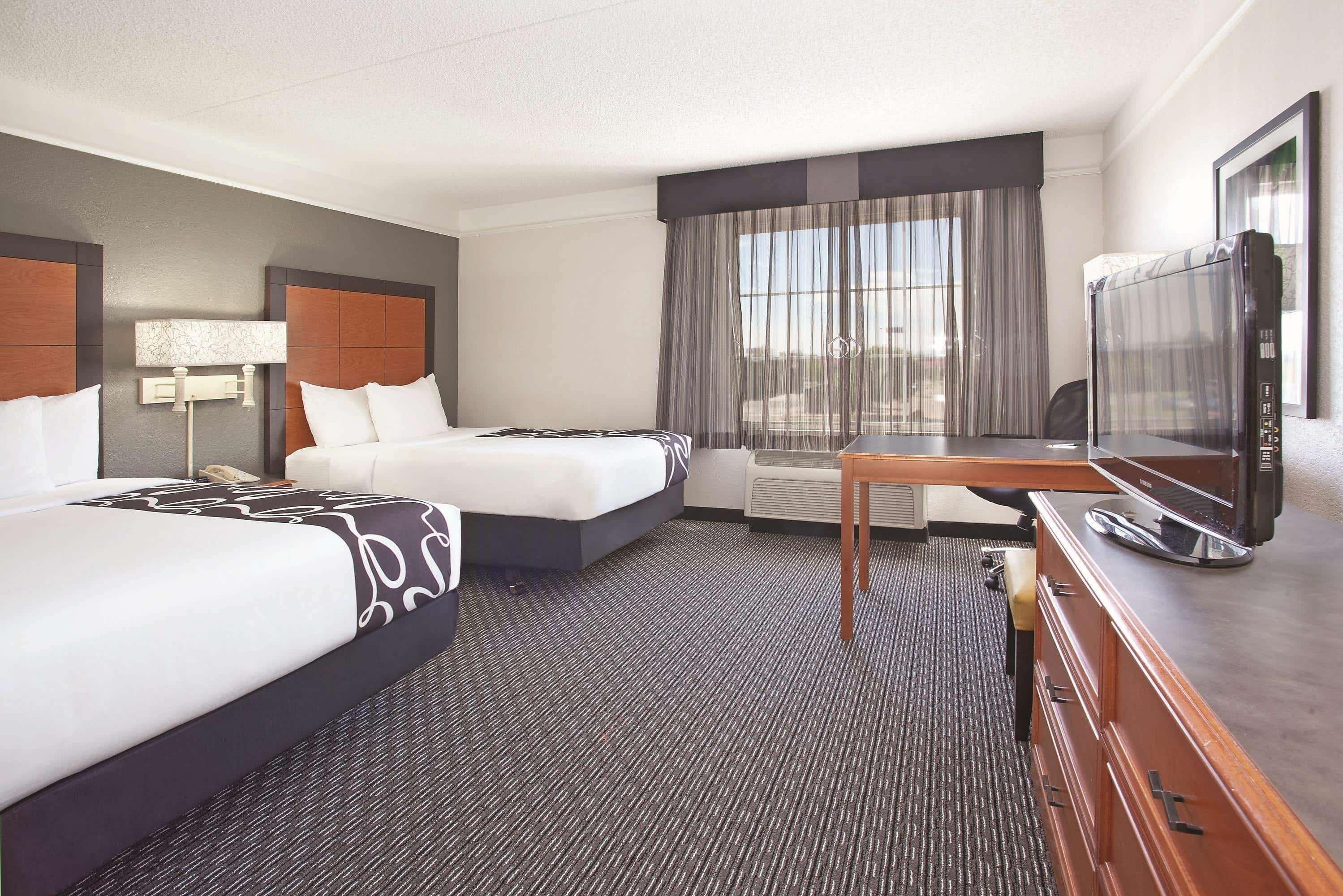 La Quinta By Wyndham Pueblo Otel Dış mekan fotoğraf