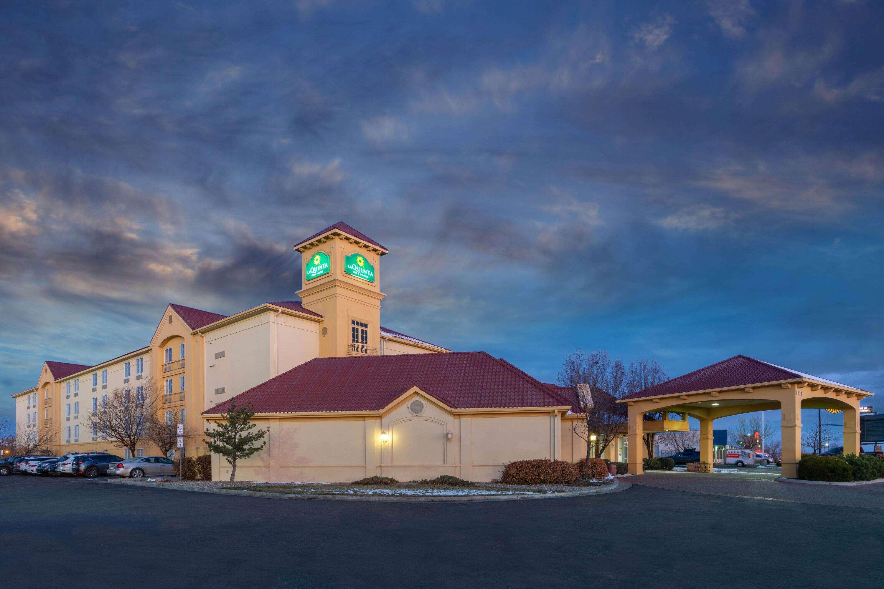 La Quinta By Wyndham Pueblo Otel Dış mekan fotoğraf
