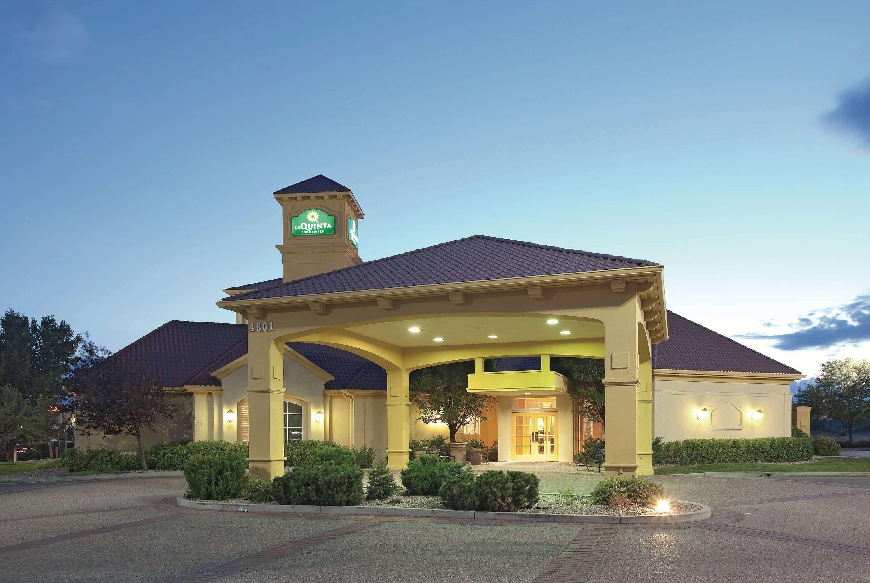 La Quinta By Wyndham Pueblo Otel Dış mekan fotoğraf