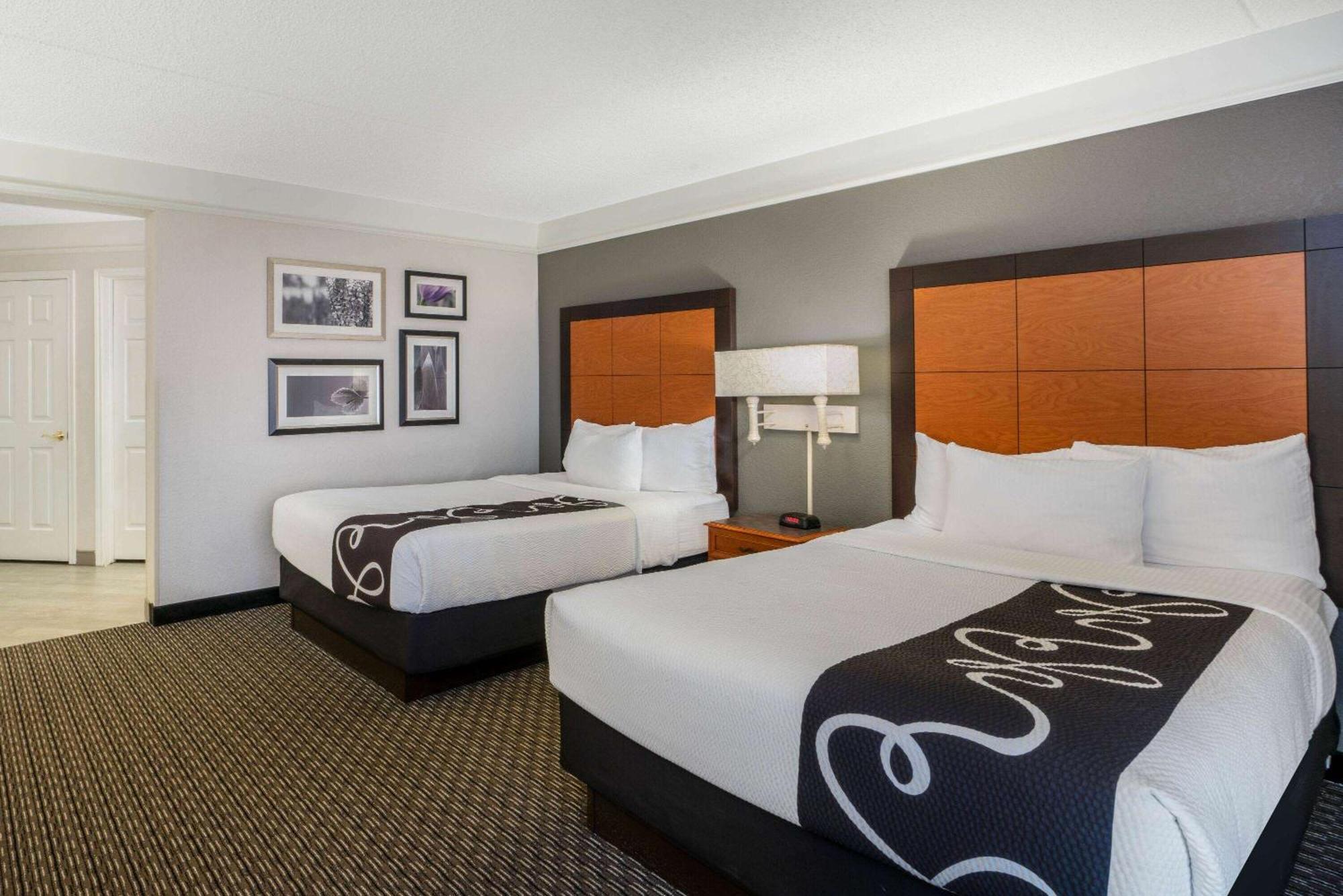 La Quinta By Wyndham Pueblo Otel Dış mekan fotoğraf