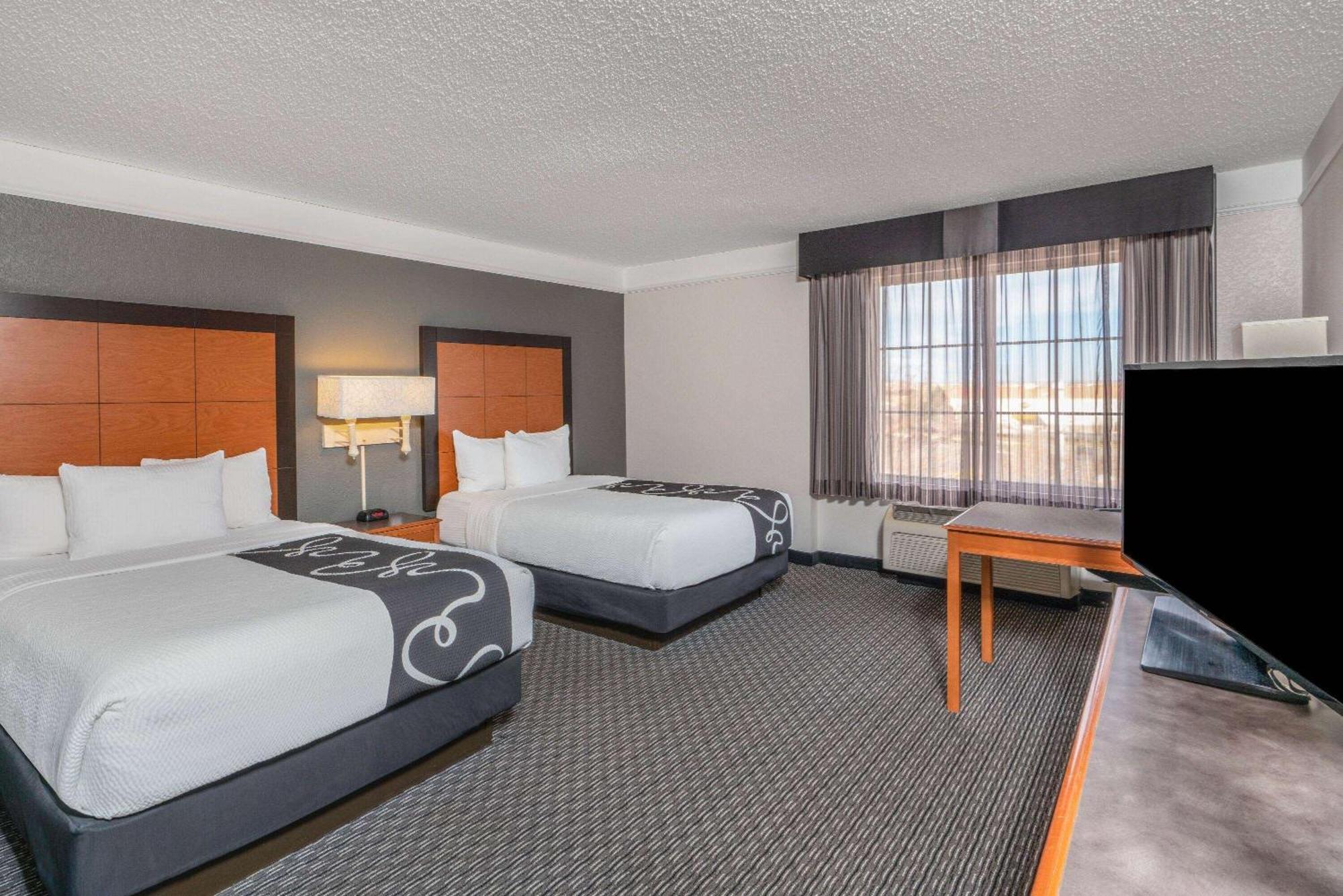 La Quinta By Wyndham Pueblo Otel Dış mekan fotoğraf