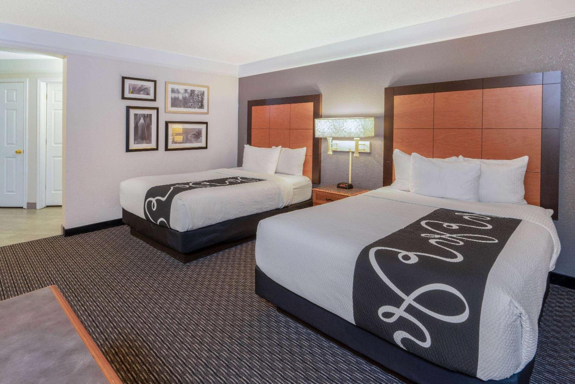 La Quinta By Wyndham Pueblo Otel Dış mekan fotoğraf
