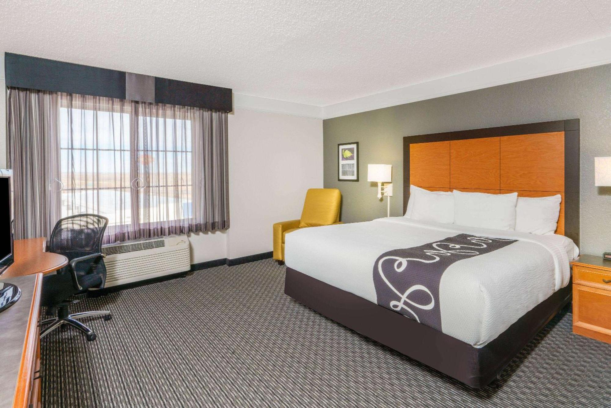 La Quinta By Wyndham Pueblo Otel Dış mekan fotoğraf