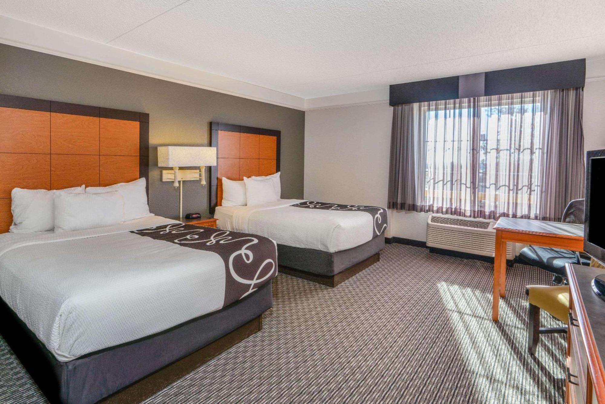 La Quinta By Wyndham Pueblo Otel Dış mekan fotoğraf